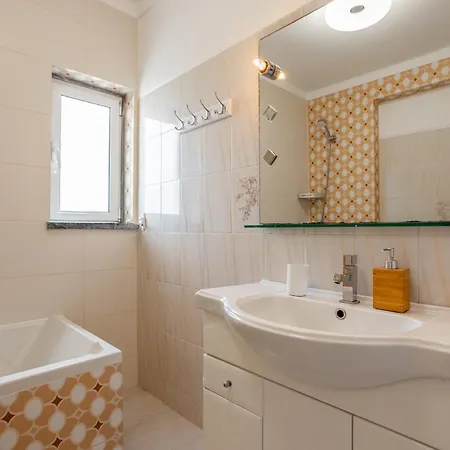 Appartement Moonstone In Centre Lagos