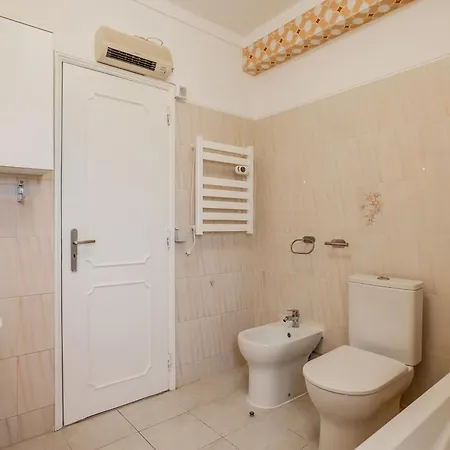 Moonstone In Centre *