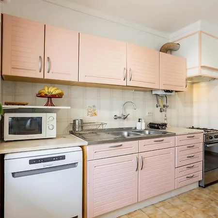 Moonstone In Centre *